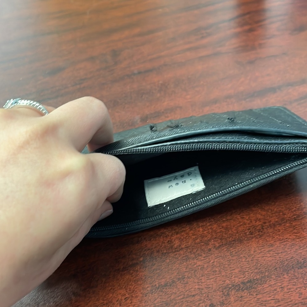 Wallet - Picture 4 of 4